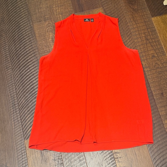 Versona sleeveless top - Picture 1 of 4